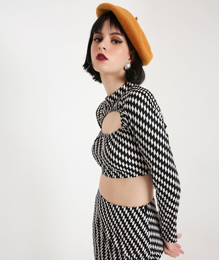 Retro Diamond Front Vent Crop Top