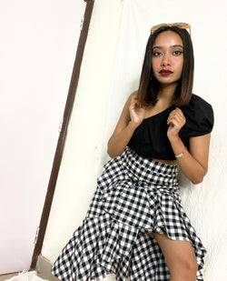 Black Balloon Poplin Crop Top